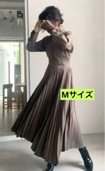 AMERI VINTAGE SHAPELY 코르셋 드레스 아메리