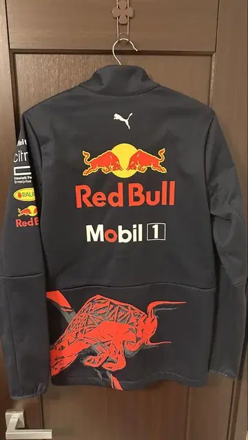 푸마 레드불 RedBull 소프트쉘 자켓 XS