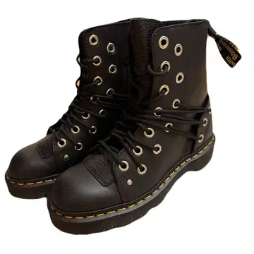 미사용 새상품 닥터마틴 UK 6 DARIA 달리아 8홀 백지퍼