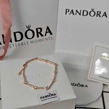 PANDORA 로즈 골드 크리스탈 팔찌