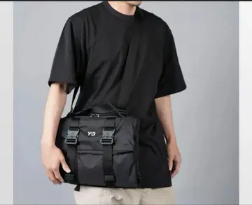 Y-3 와이쓰리 숄더백 CN X 바디 크로스백 화이트