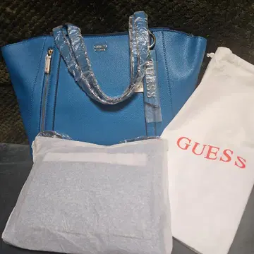 GUESS DEEP OCEAN NAYA 인백 파우치 포함
