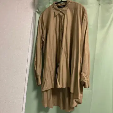 미즈이로 인드 블라우스