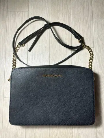 MICHAEL KORS 백