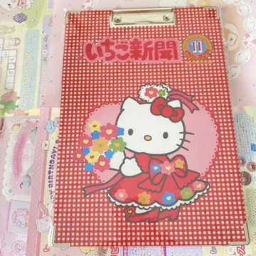 새상품 산리오 클립보드 키티 미사용 헬로키티 딸기신문 디자인