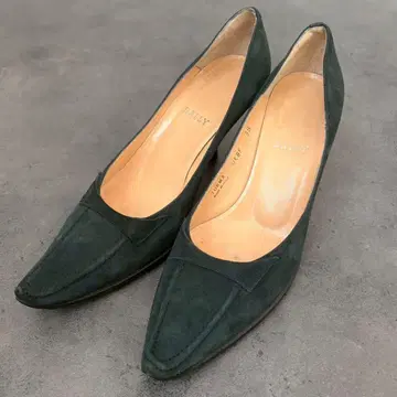BALLY 아몬드 토 스웨이드 펌프스 네이비