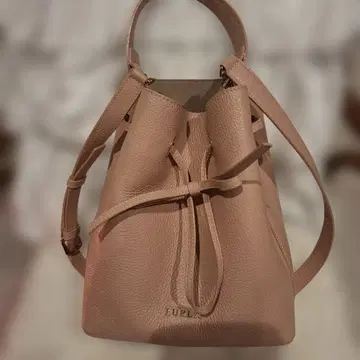 FURLA 핑크 베이지 복조리 백