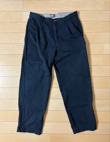 TOMMY HILFIGER 투 턱 치노 36/30 블랙