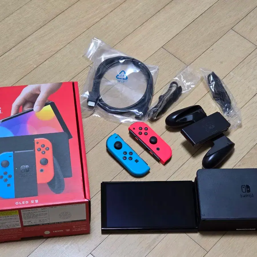 Nintendo Switch OLED Neon Full Box