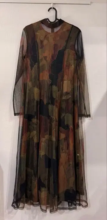 ameri UND GYPSUM ART DRESS M 사이즈