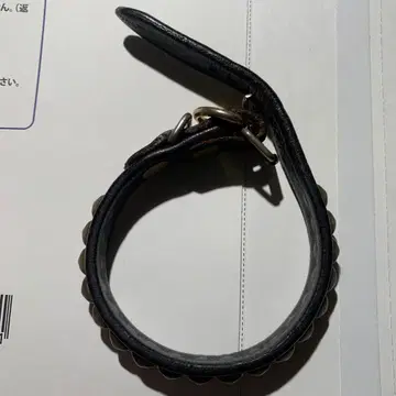 블랙 가죽 스터드 팔찌