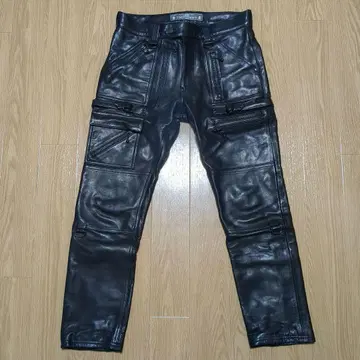 blackmeans 가죽 지퍼 팬츠 size 2