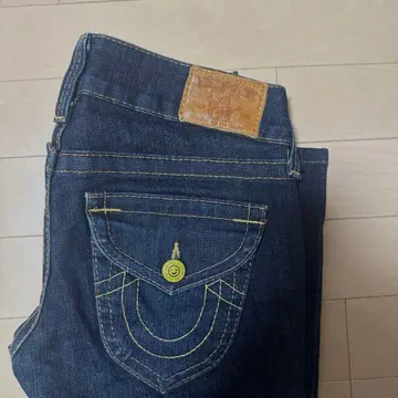 true religion 플레어 데님 로우라이즈