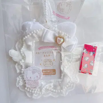 산리오 헬로키티 트레이딩 카드 홀더 순백천사 아이돌