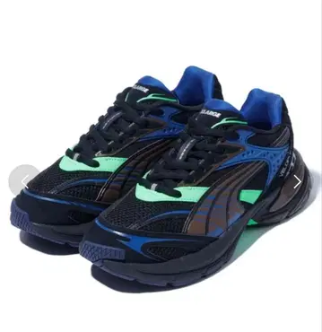 PUMA x X-LARGE 콜라보 스니커즈