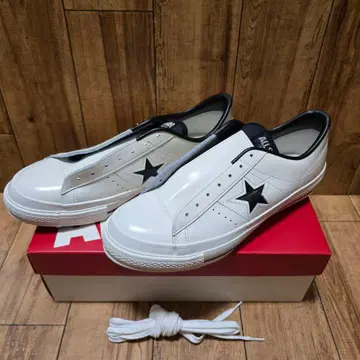 미사용 새상품 CONVERSE 와스타 J 화이트 x 블랙 가죽