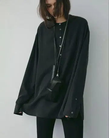ETRE TOKYO 시어 헨리넥 풀오버