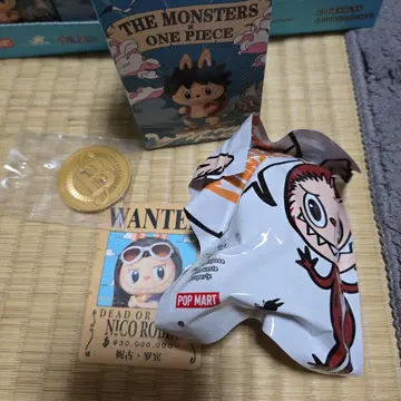 The Monsters x 원피스 라브브