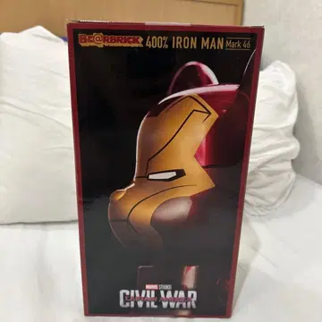 BE@RBRICK 400% IRON MAN Mark 46