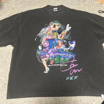 Briana Gigante Bari 빅 실루엣 Tshirt
