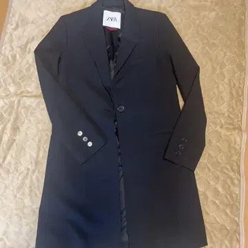 ZARA 블랙 테일러드 자켓