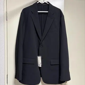 택 포함 미사용 새상품 유니클로 감동 자켓 블랙 XL