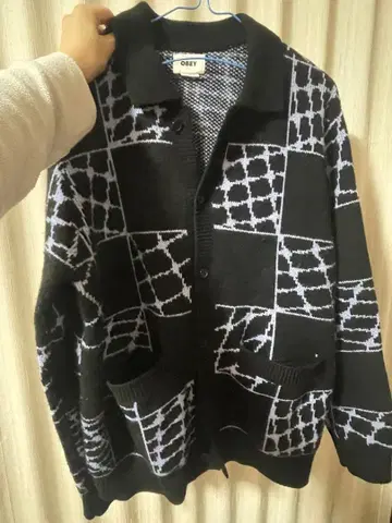 OBEY 니트 가디건 M 사이즈