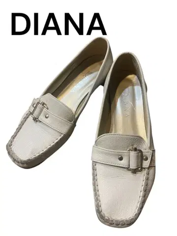 DIANA 화이트 로퍼 약 3cm 힐 23cm