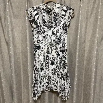 y102801 ALLSAINTS 원피스 슬리브리스 올 패턴 UK4