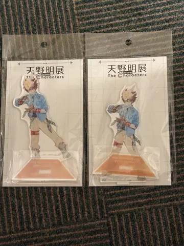 아마노 아키라 전시회 아크릴 스탠드 초츠나 2점