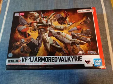 HI-METAL R VF-1J 아머드 발키리 리바이벌 ver.