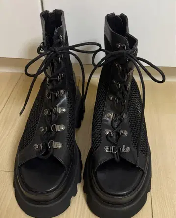 [ 미사용 새상품 ] HARE 메쉬 레이스업 샌들 L 사이즈 약 24cm