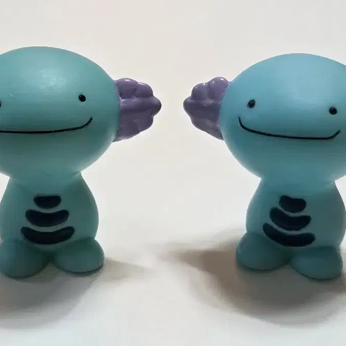 2000 Classic Pokemon Wooper Figure