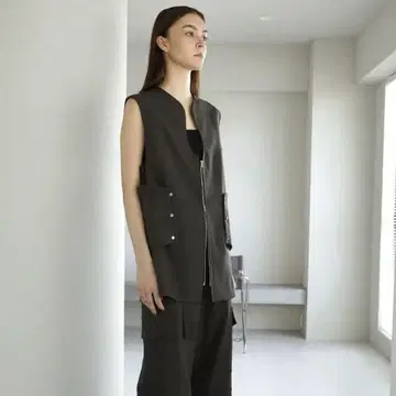 LA PEAU DE GEM 2023 더블 지퍼 웨이브 베스트