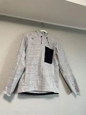 데상트 그레이 풀 집업 후드 맨투맨 셋업