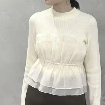 VIS 뷔스티에 도킹 니트 아이보리 프리 사이즈