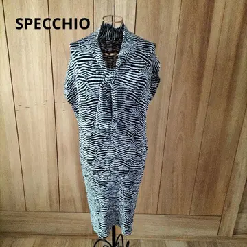 SPECCHIO 스페치오 셔틀 플리츠 원피스