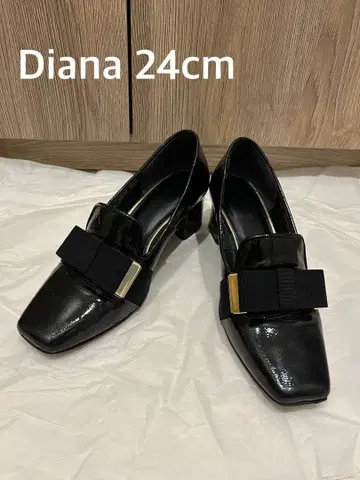 다이애나 블랙 로퍼 24cm