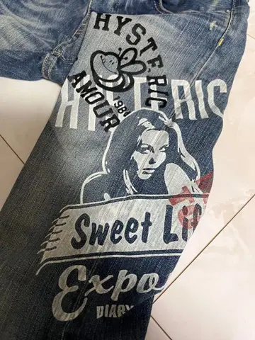 HYSTERIC GLAMOUR 그래픽 데님