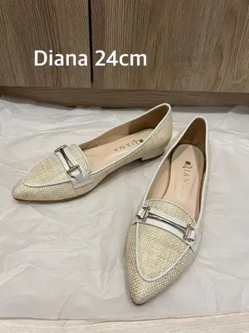Diana 플랫슈즈 24cm 아이보리