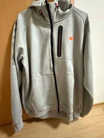 최종 가격 인하 New Balance 그레이 후드티 사이즈 5