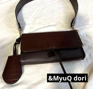 새상품급 &MyuQ dori 숄더백 브라운