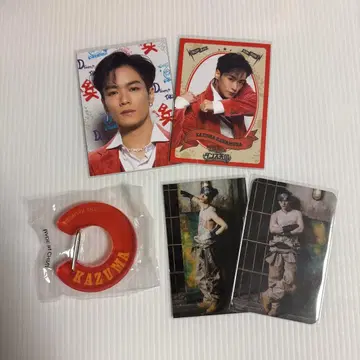 THE RAMPAGE 카와무라 카즈마 포토 카드, 카라비너