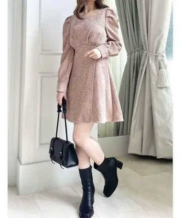 시착만 한 RESEXXY 래글런 슬리브 니트 원피스