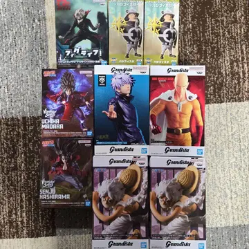 B. 최신 다수 프라이스 피규어 묶음 판매 9체 세트