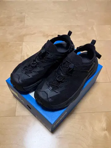 HOKA HOPARA2 US9 27.0cm