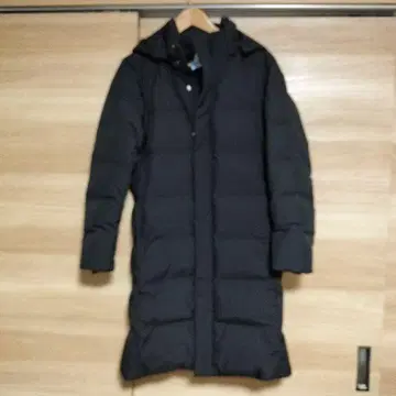 UNIQLO 심리스 다운 코트 블랙 XS