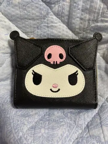 쿠로미 페이스형 접이식 지갑 택 포함 미사용 새상품 산리오