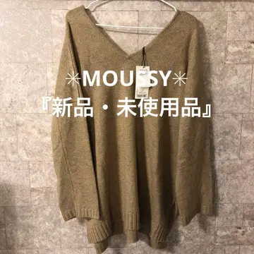 [ 새상품 미사용품 ] MOUSSY 스웨터 니트 베이지 프리 사이즈