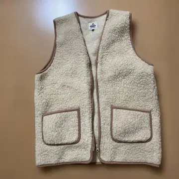 보스턴 나인 양모 베스트